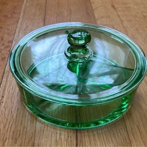 Vintage Green Depression Glass 3 Slot
Candy / Serving Dish with Lid
